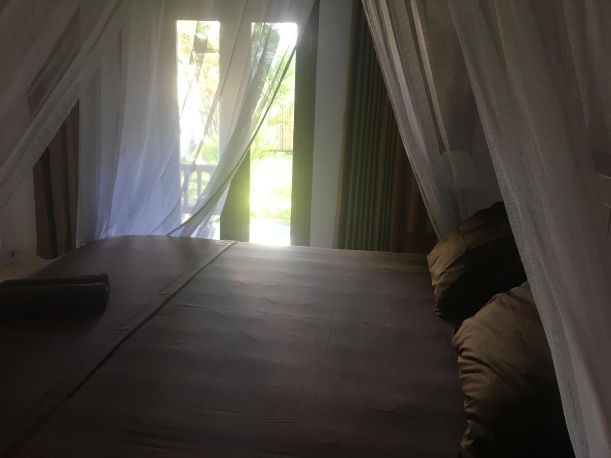 Puring Bungalows Gili Air Exterior photo